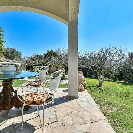 Light-Filled Home With Garden Near Beach Anavyssos Zewnętrze zdjęcie
